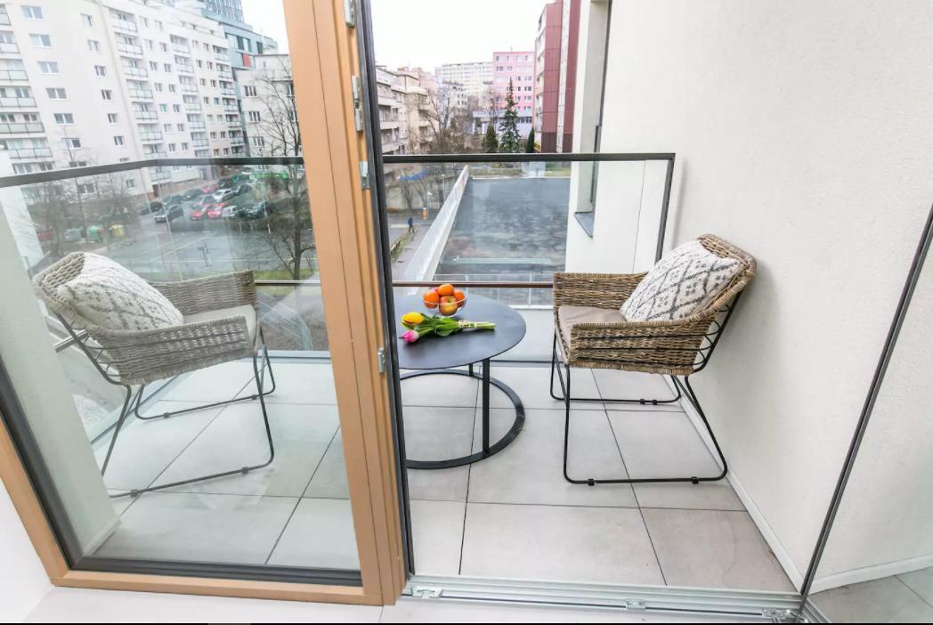 Flawless Apartments Pod Dekankou Praga Exterior foto